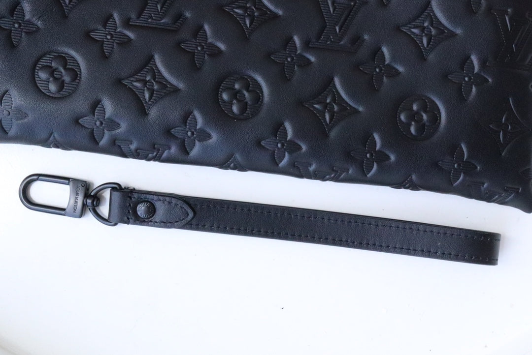 Pochette to Go 30 Monogram Shadow