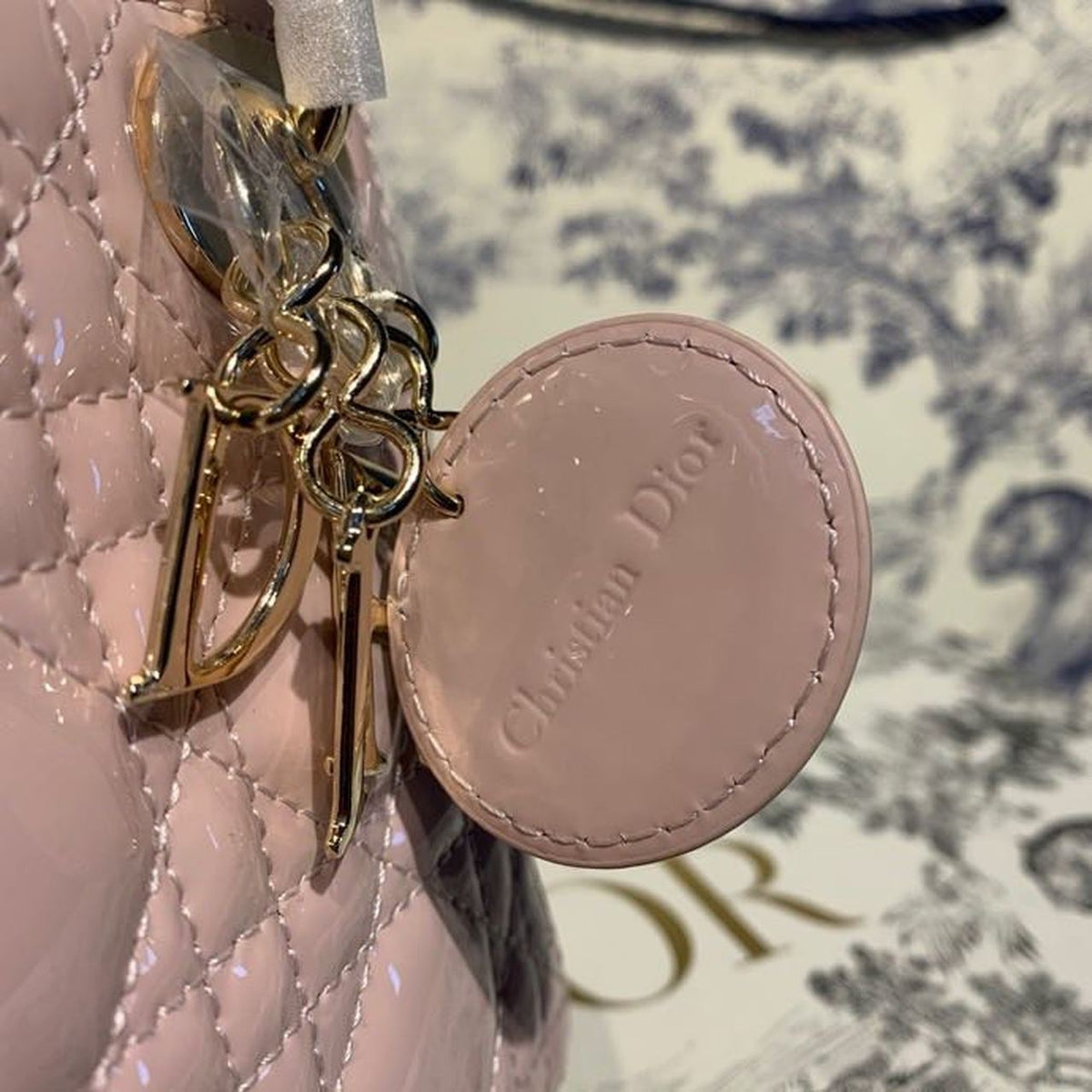 Christian Dior Mini Lady Dior Bag 18cm with Chain Gold Hardware Patent Leather Spring/Summer Collection, Light Pink –…