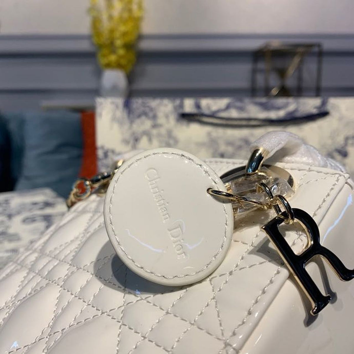 Christian Dior Mini Lady Dior Bag 18cm with Chain Gold Hardware Patent Leather Spring/Summer Collection, White – product…