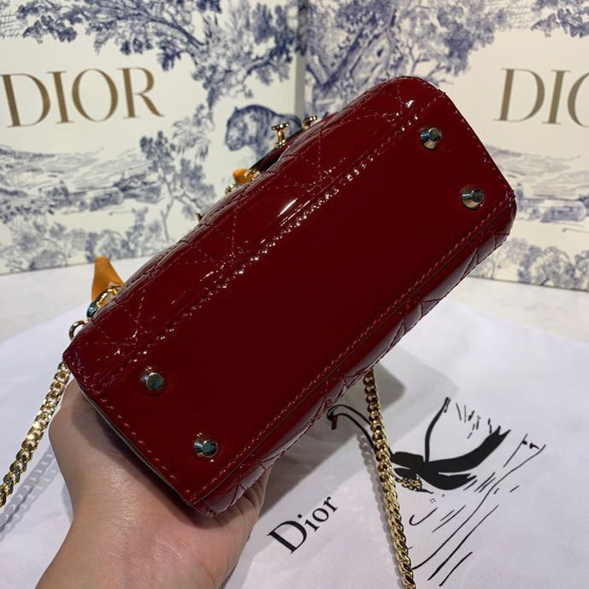 Christian Dior Mini Lady Dior Bag 18cm with Chain Gold Hardware Patent Leather Spring/Summer Collection, Burgundy – product…