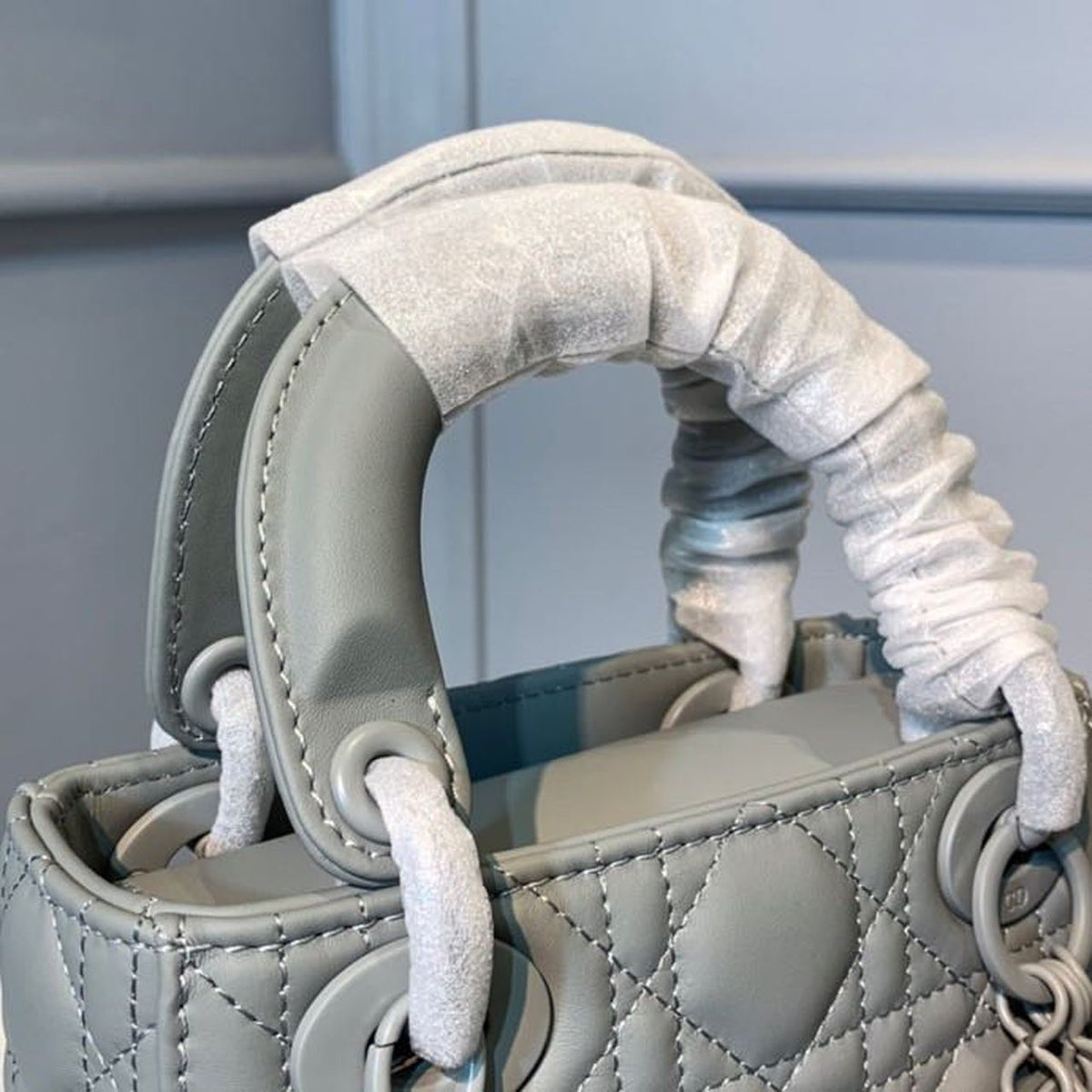 Christian Dior Mini Lady Dior Bag 18cm with Chain Matte Hardware Lambskin Leather Spring/Summer Collection, Pewter Blue –…