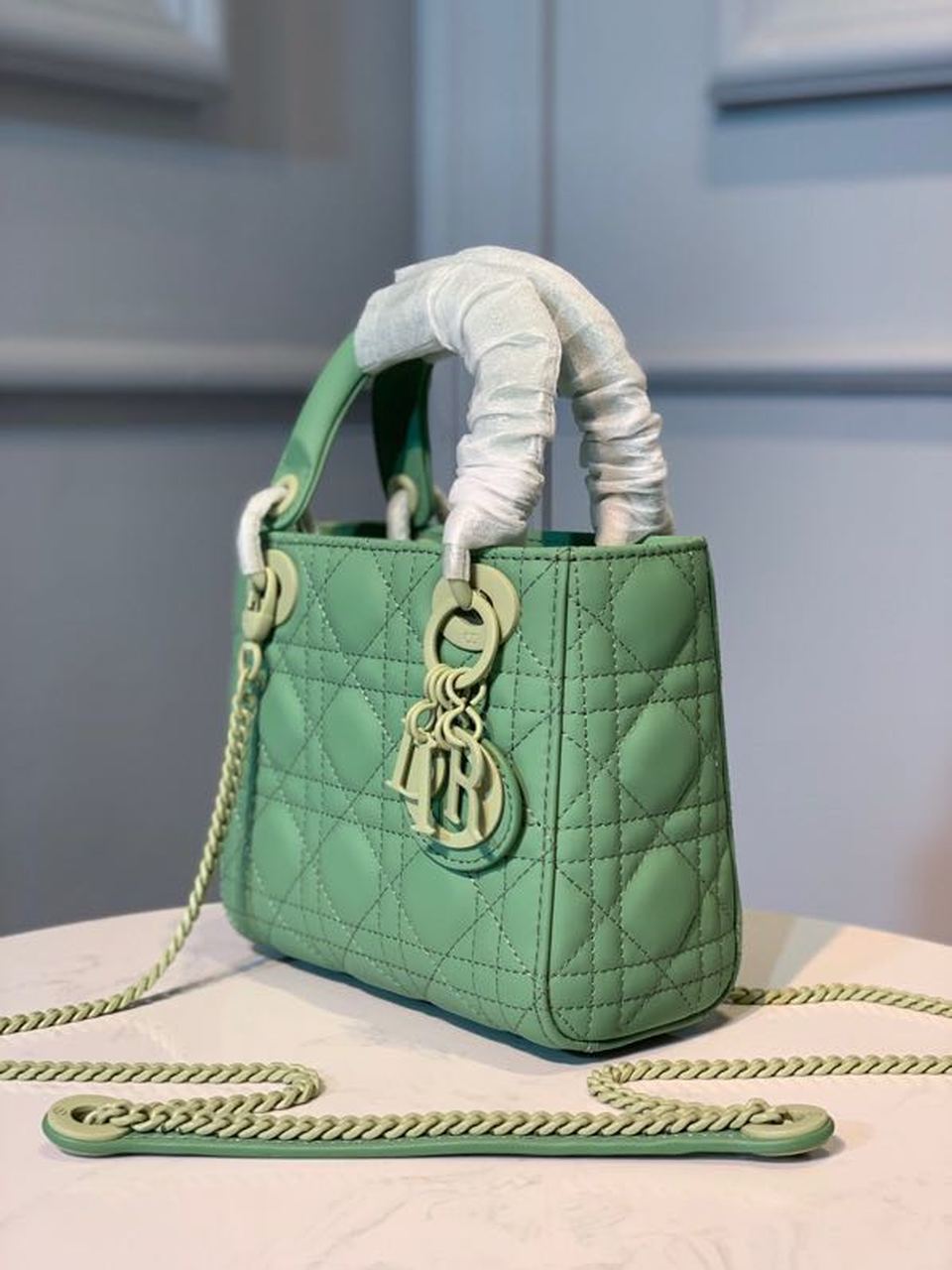 Christian Dior Mini Lady Dior Bag 18cm with Chain Matte Hardware Lambskin Leather Spring/Summer Collection, Spring Green –…