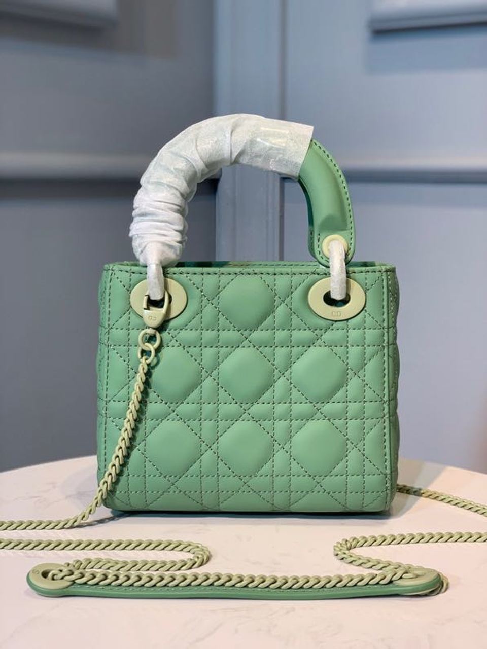 Christian Dior Mini Lady Dior Bag 18cm with Chain Matte Hardware Lambskin Leather Spring/Summer Collection, Spring Green –…