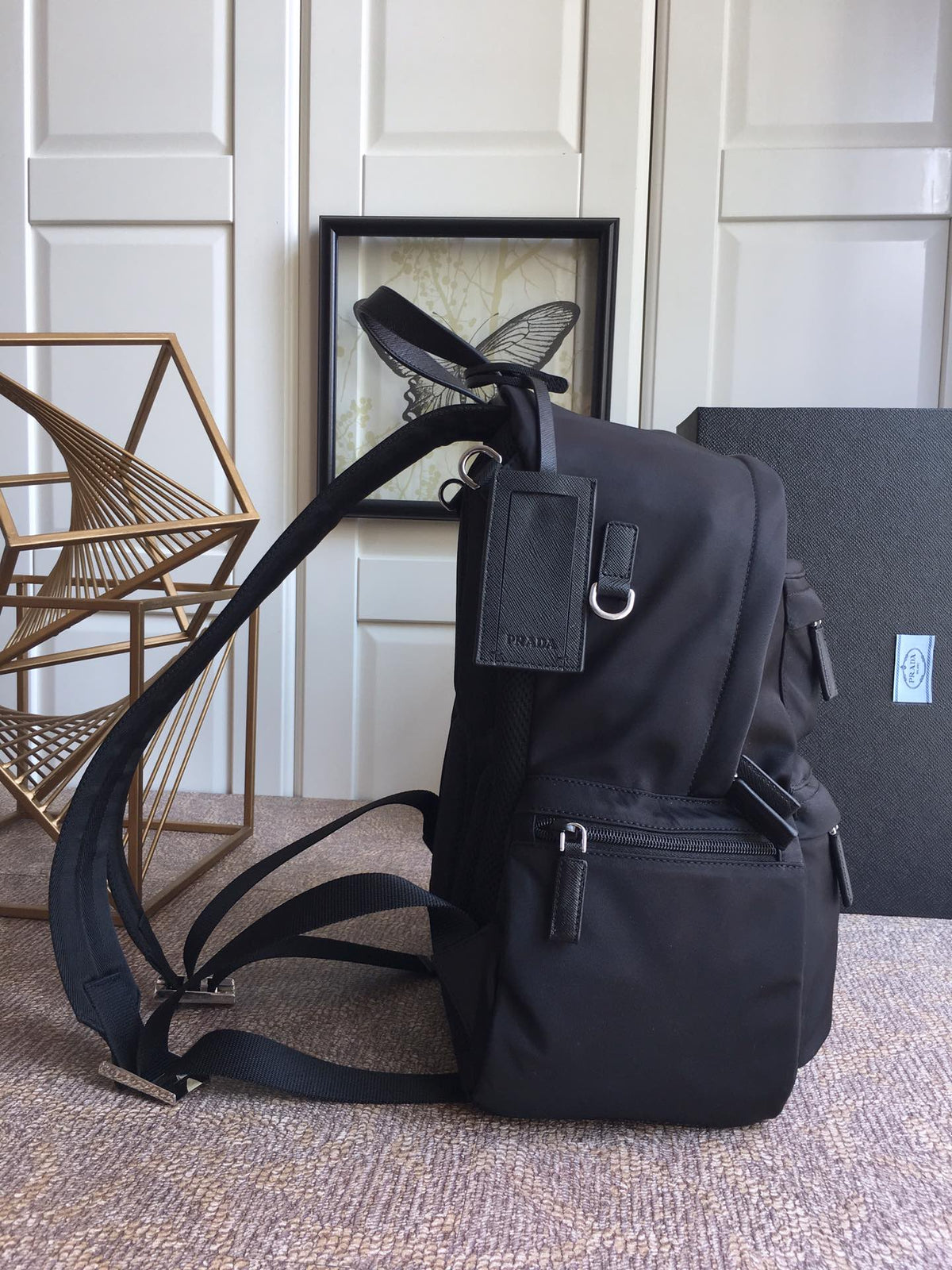 Triangle Logo Backpack 40 in Black Re-nylon