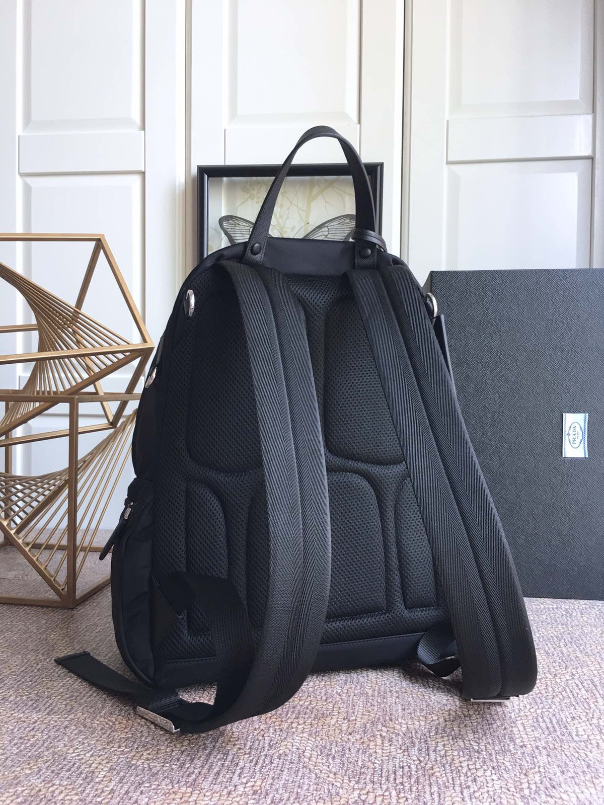 Triangle Logo Backpack 40 in Black Re-nylon