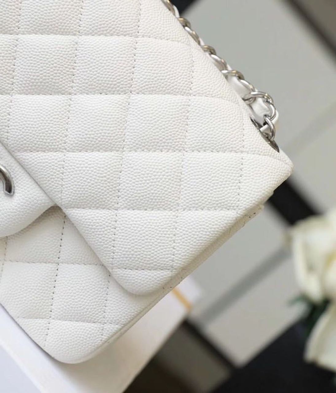 Chanel Classic Mini Flap Bag 17cm Silver Hardware Caviar Leather Spring/Summer Collection White – product image 7