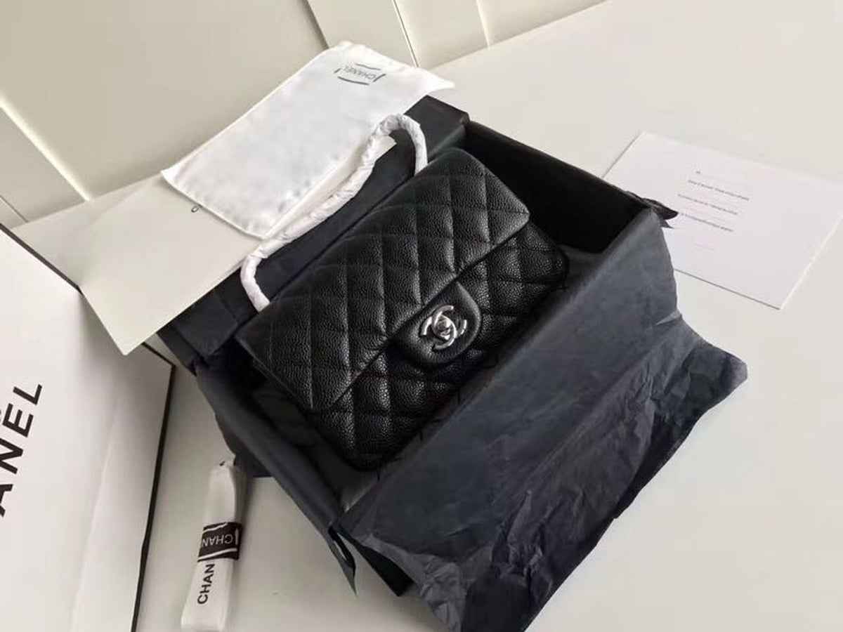 Chanel Classic Flap Bag 20cm Silver Hardware Caviar Leather Spring/Summer Collection Black – product image 1