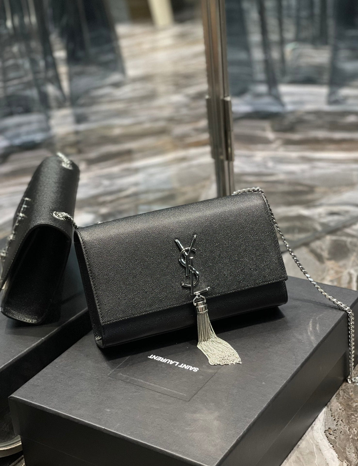 Saint Laurent Kata Medium Chain Bag With Tassel 24cm – product image 2
