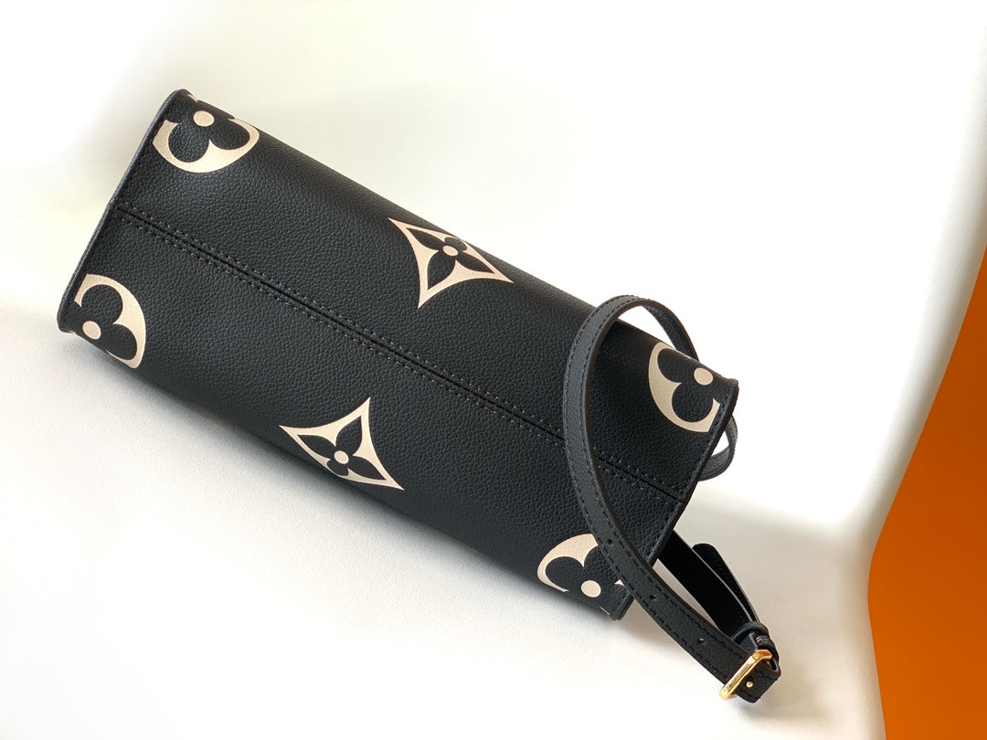 Onthego Tote 25 in Black and Monogram Empreinte