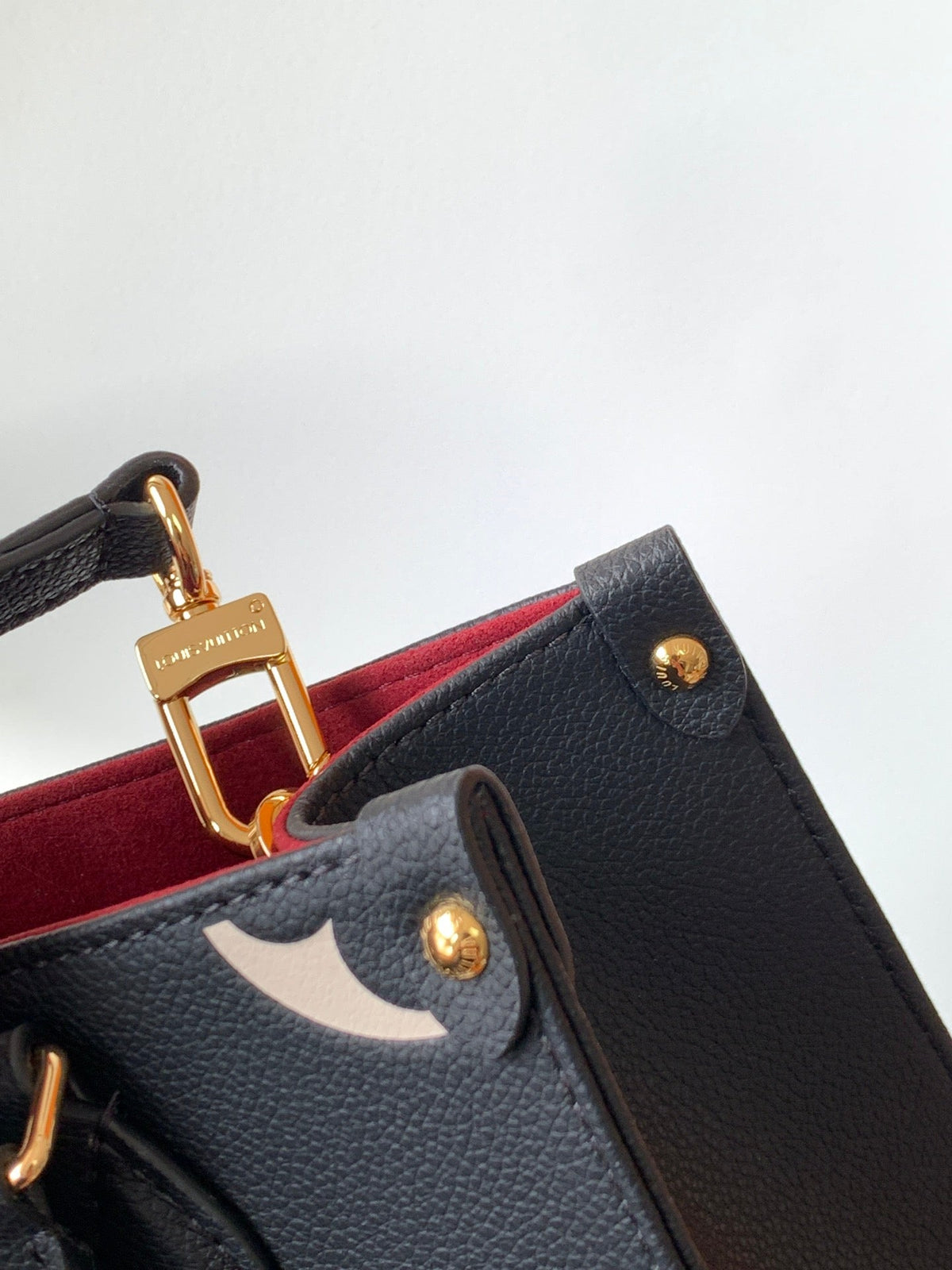 Onthego Tote 25 in Black and Monogram Empreinte