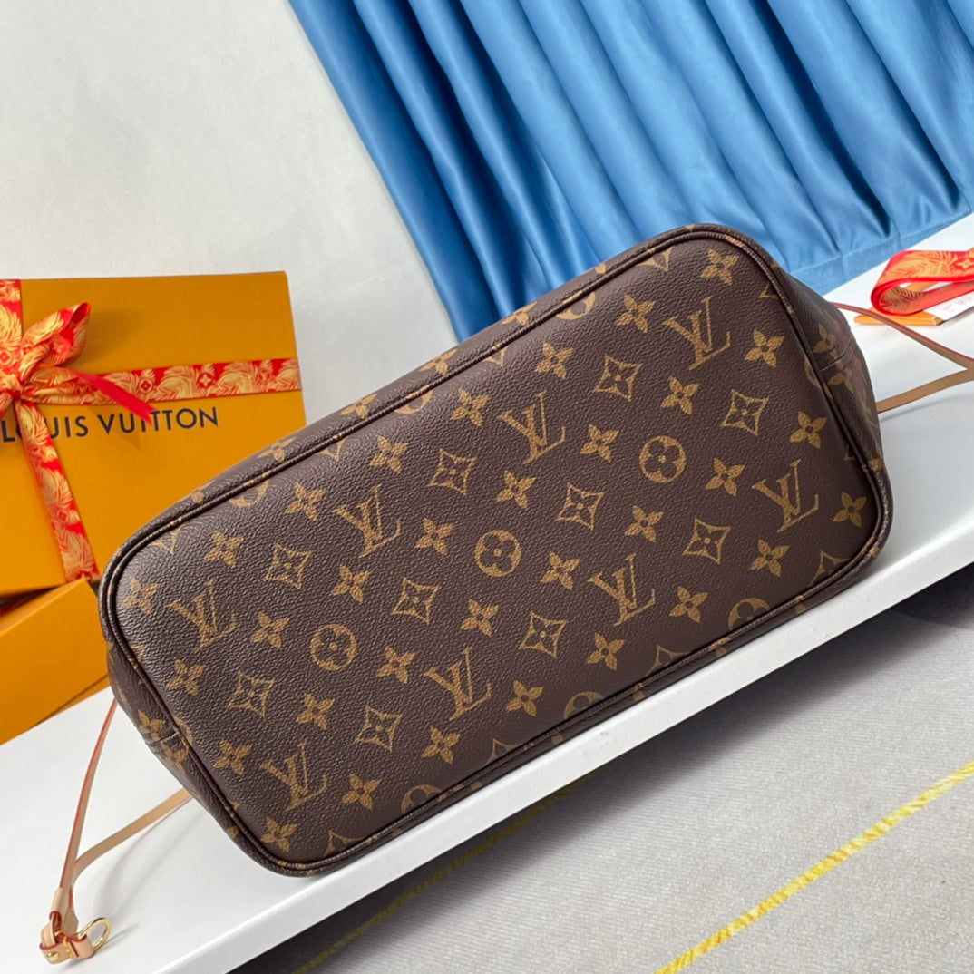 Neverfull MM 32 Brown Beige Monogram Canvas