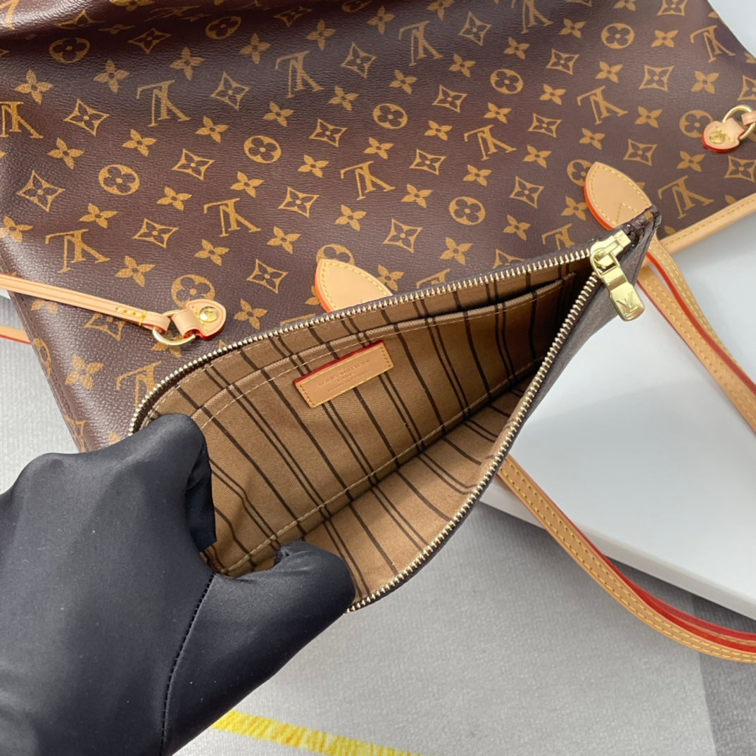 Neverfull MM 32 Brown Beige Monogram Canvas