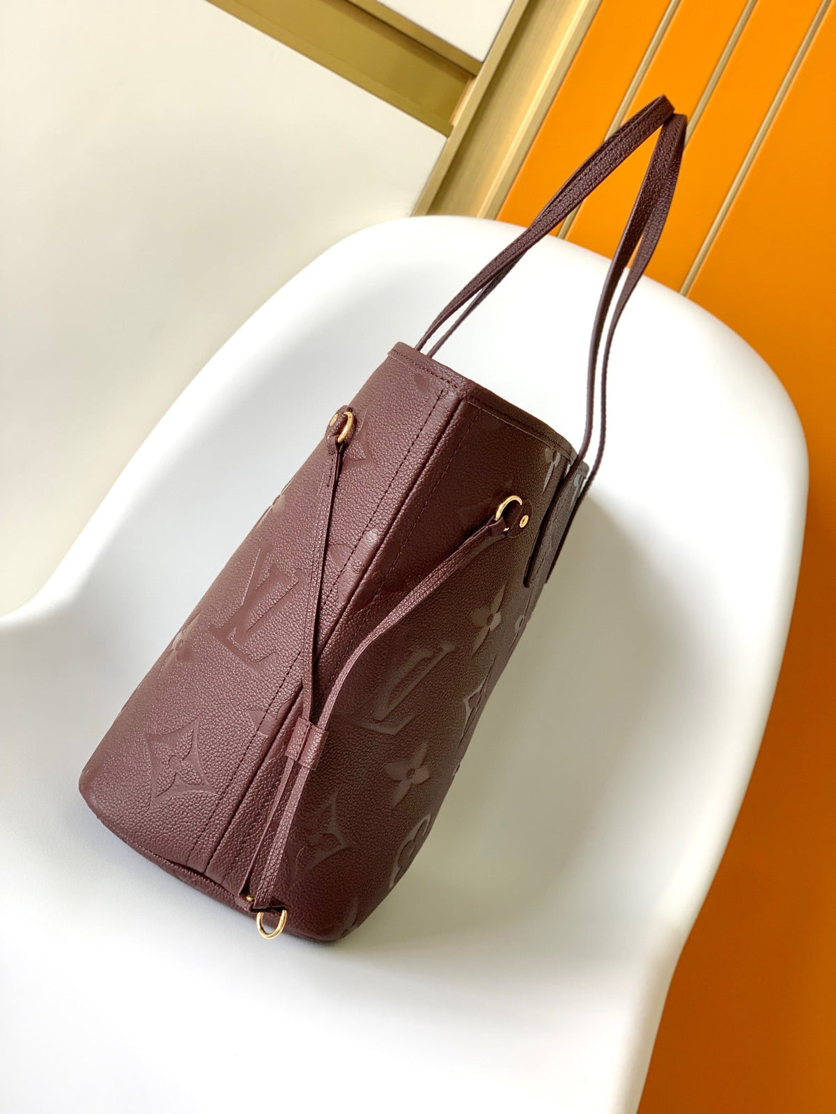 Neverfull MM 32 Wine Monogram Empreinte Leather
