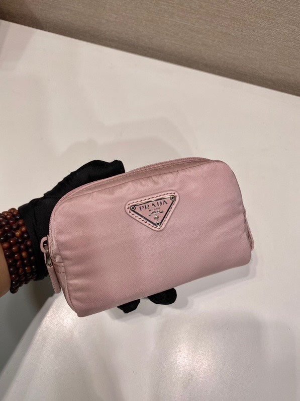 Pra Clutch 12 in Light Pink Re-nylon