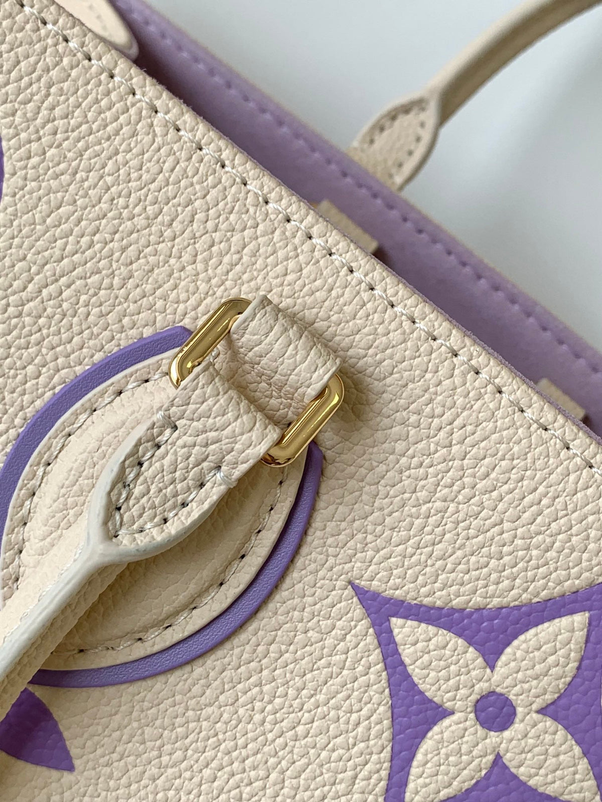 Onthego MM 35CM Cream Purple