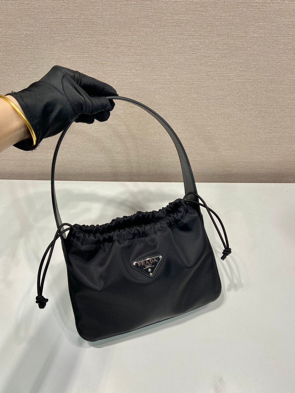 Small Drawstring Bag 23 in Black Re-nylon