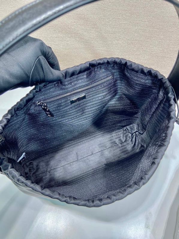 Small Drawstring Bag 23 in Black Re-nylon