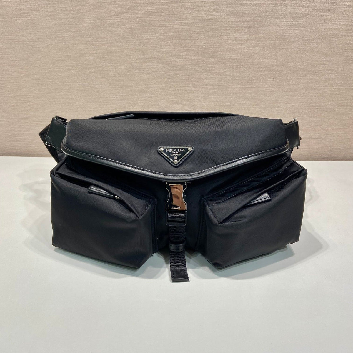 Belt Bag 27 in Black Re-nylon