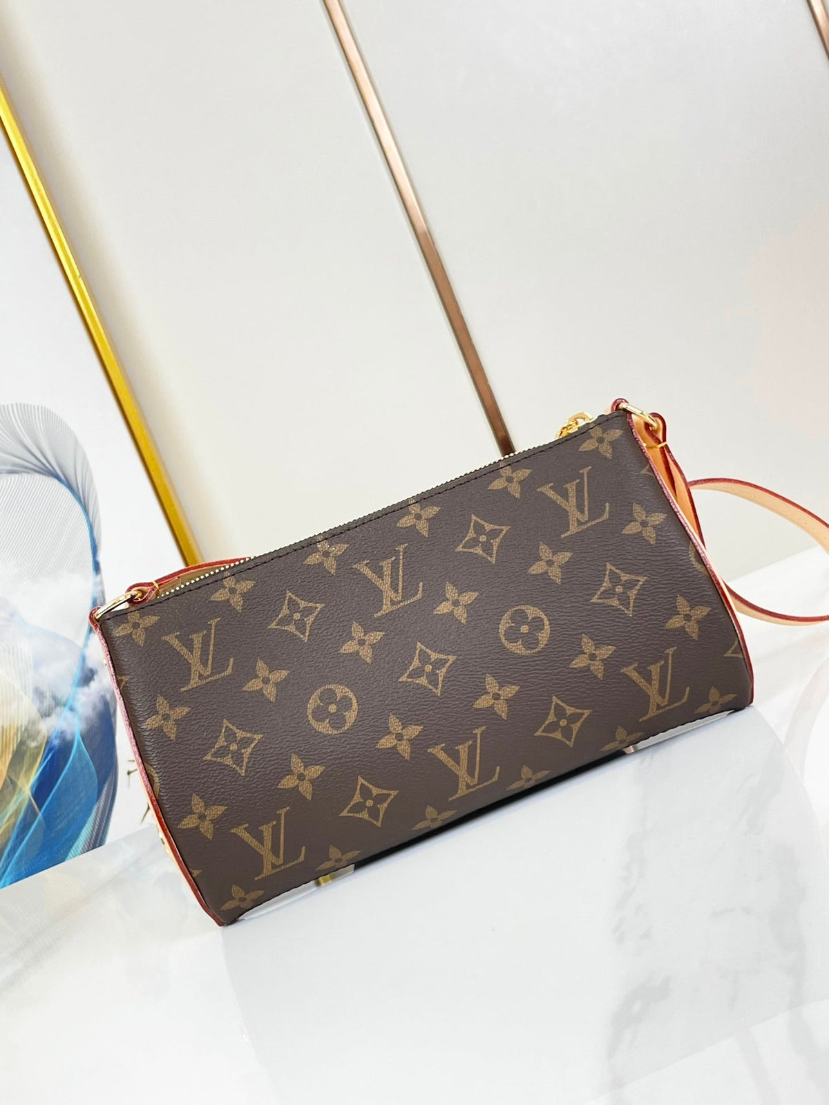 Pochette Tirette 22 in Brown Monogram Canvas Gold Buckle