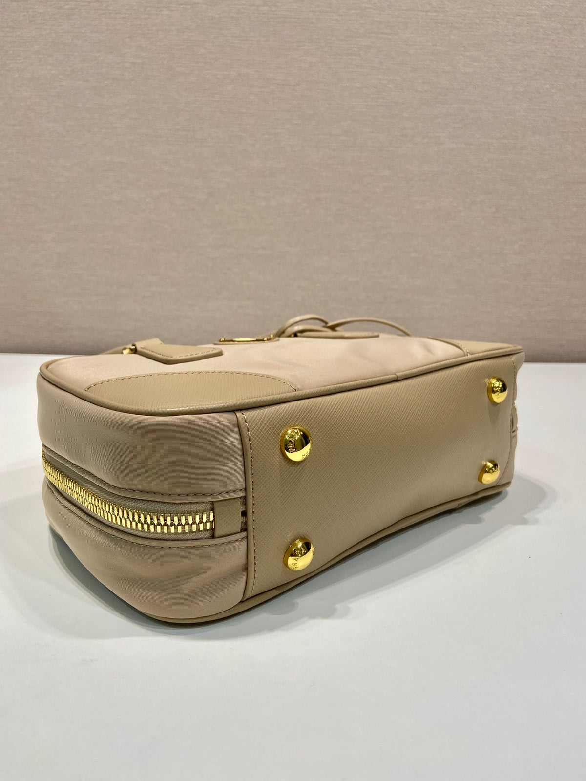 Small Top Handle Bag 25 in Dried Moss Nylon and Calfskin Trim