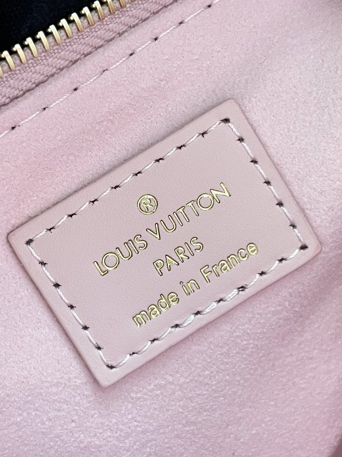 Onthego PM 25 in Opale Pink Monogram Empreinte Leather