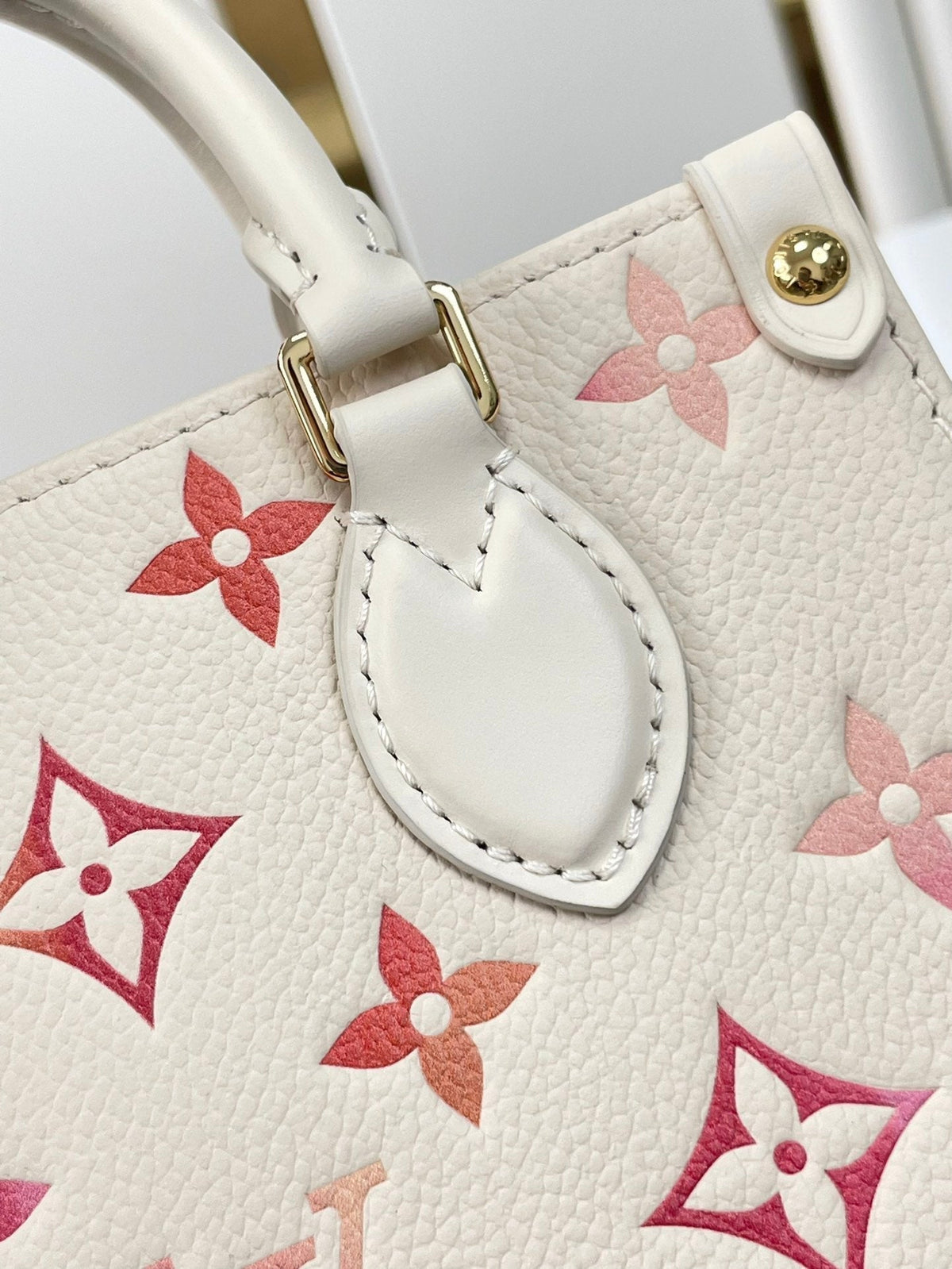 Onthego BB 18 in Sunrise Aquarelle Monogram Empreinte Leather