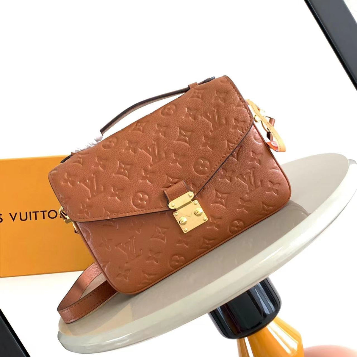 Pochette Métis 25 in Cognac Monogram Empreinte Leather Gold Hardware