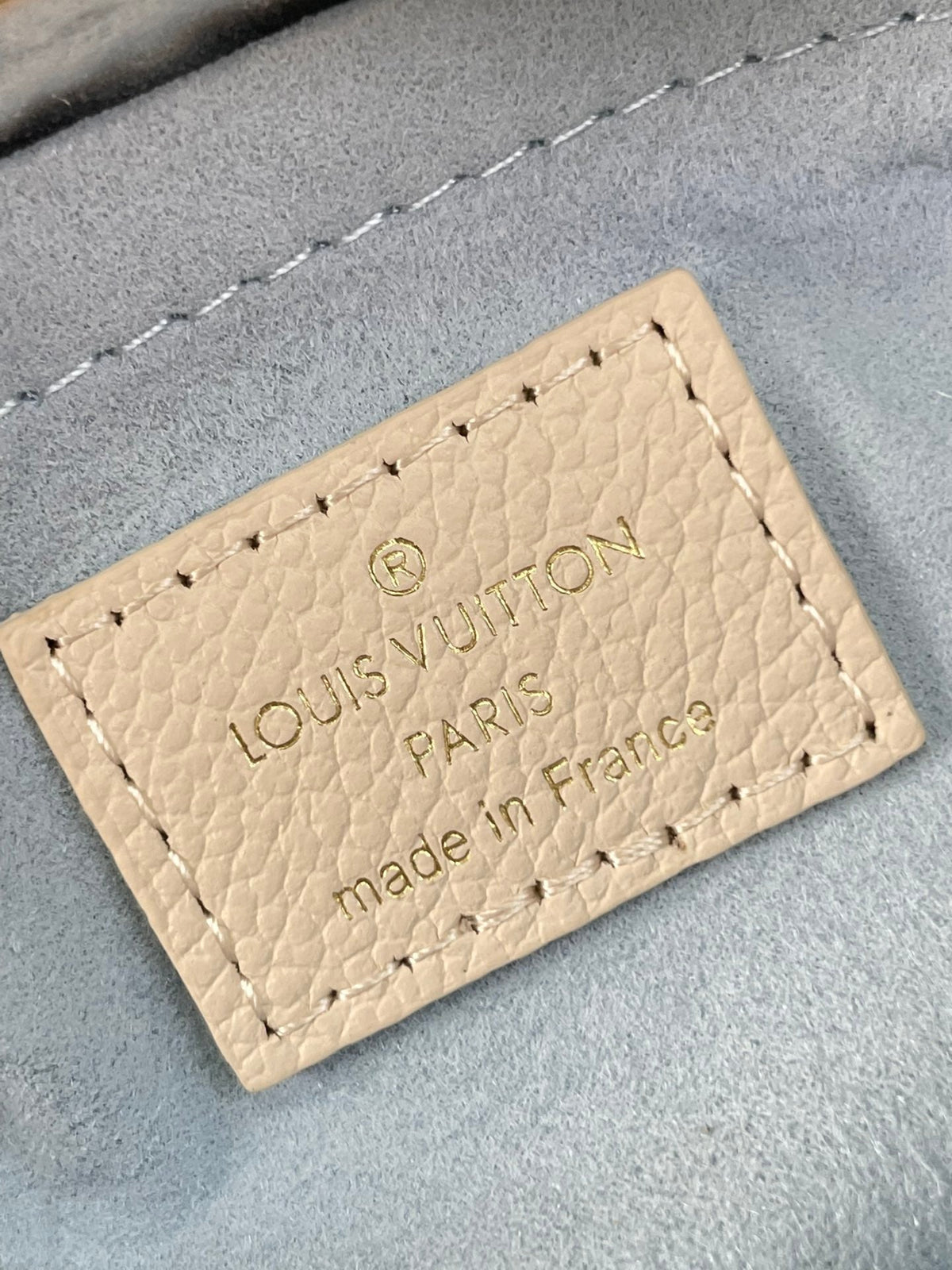 Onthego 25 in Cream Blue Calfskin Gold Hardware