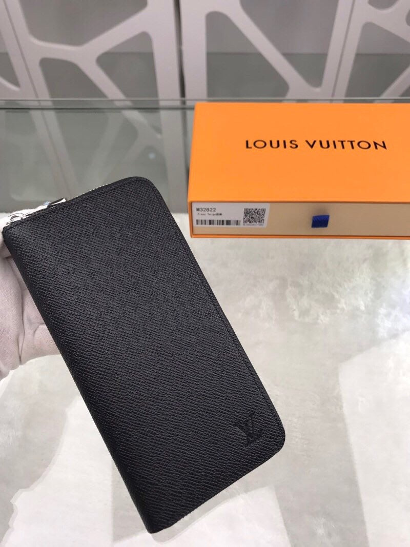 Louis Vuitton Zippy Vertical Wallet 20cm – product image 2