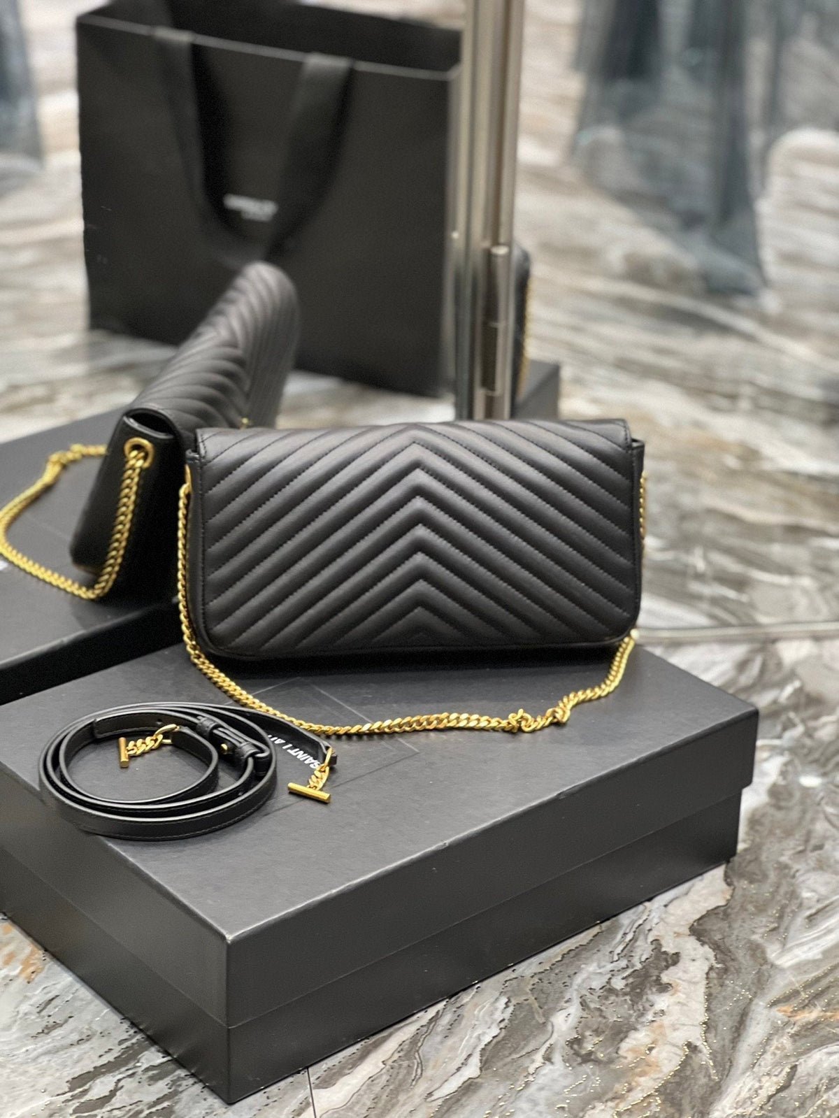 Saint Laurent Kata 99 Chain Bag With Gold Hardware 26cm – product image 3