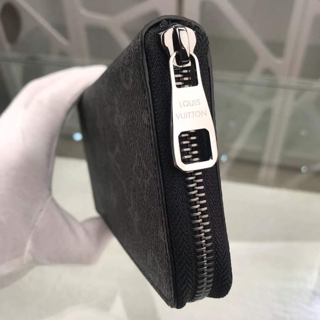 Louis Vuitton Zippy Vertical Wallet 20cm – product image 6