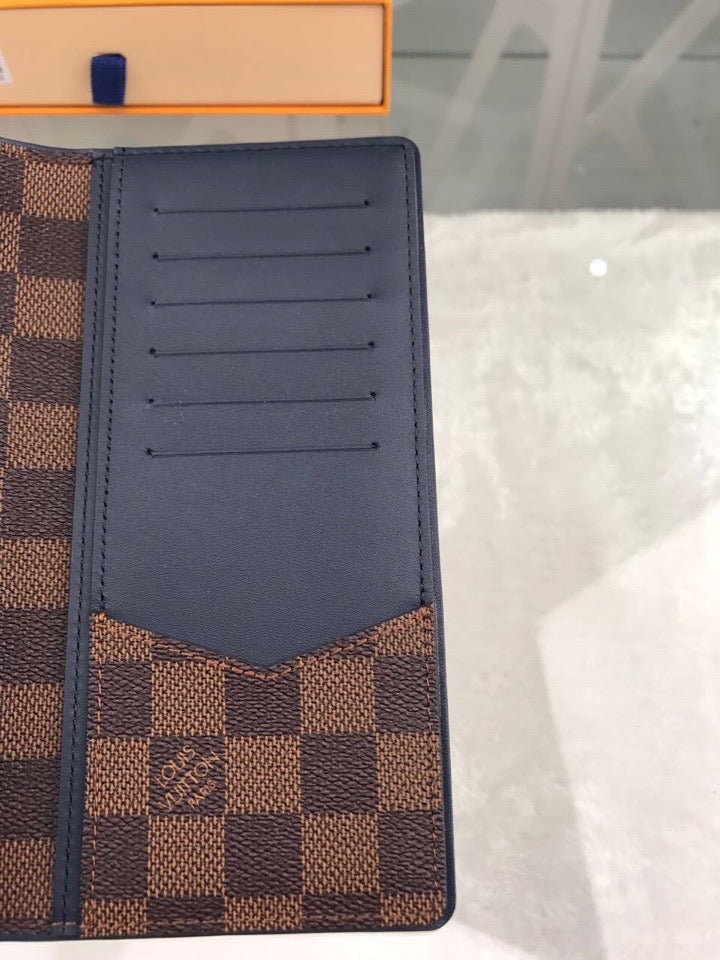 Louis Vuitton Portefeuille Brazza Long Wallet 20cm – product image 8