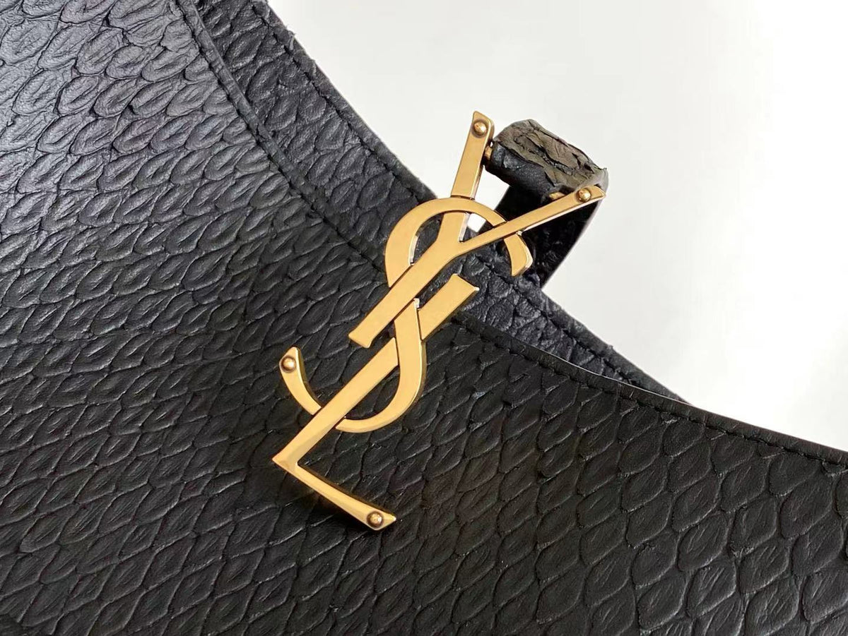 Saint Laurent LE5A7 Hobo Bag 25cm – product image 7