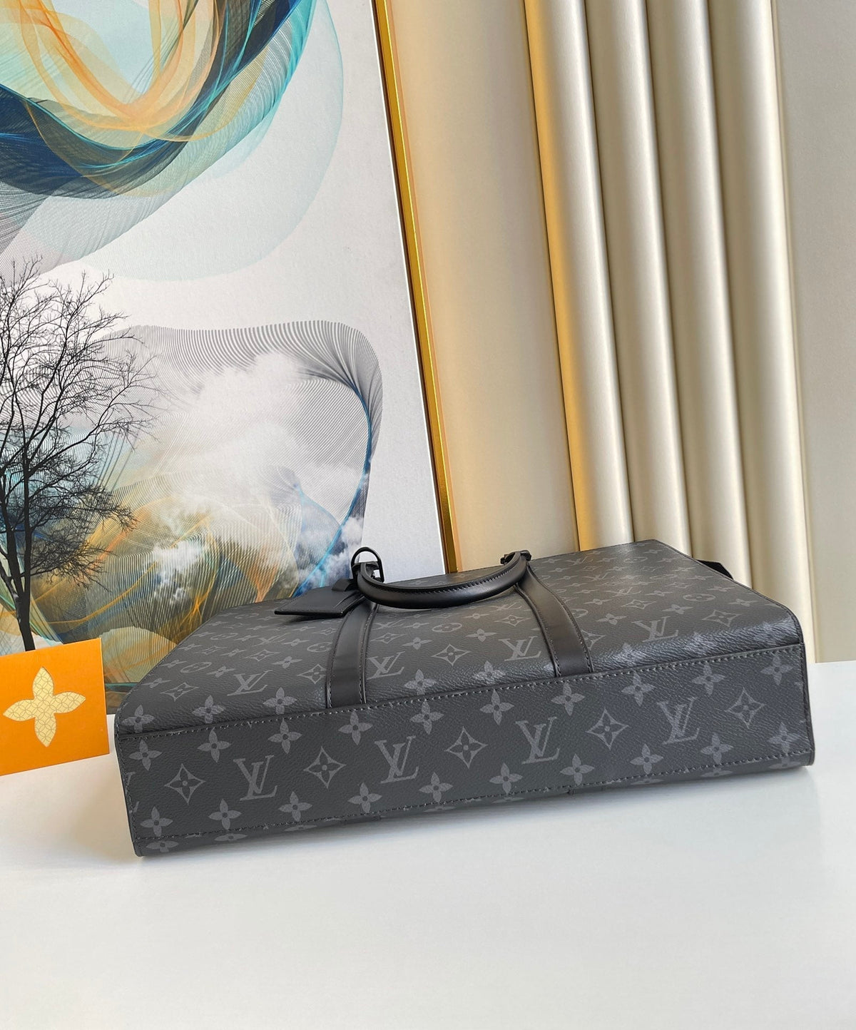 Louis Vuitton Sac Plat Horizontal Zippe 39cm – product image 7