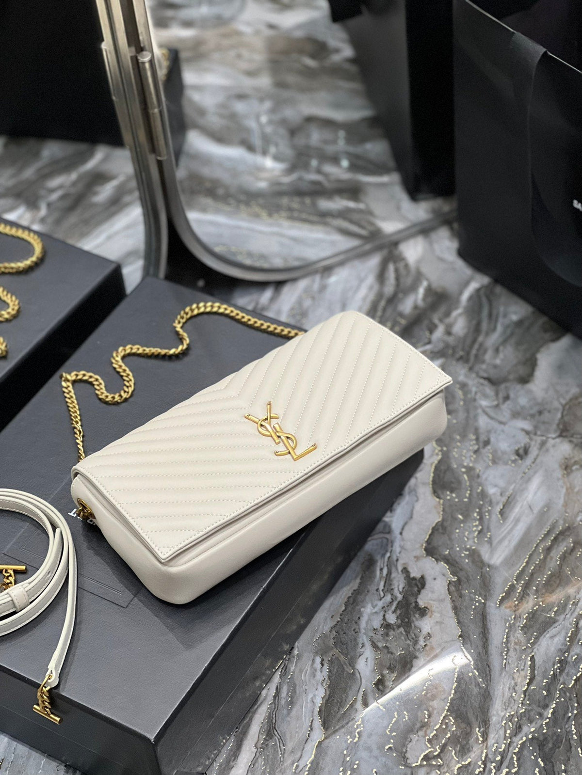 Saint Laurent Kata 99 Chain Bag With Gold Hardware 26cm – product image 7