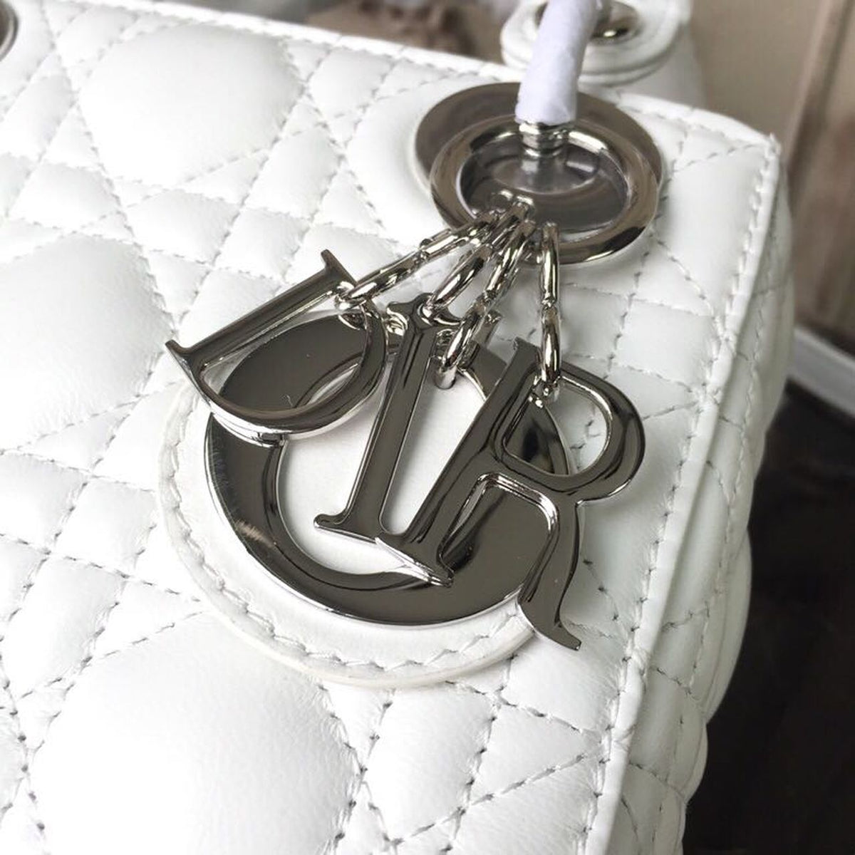 Christian Dior Mini Lady Dior Bag 18cm with Chain Silver Hardware Lambskin Leather Spring/Summer Collection, White – product…