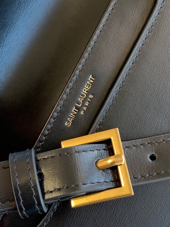 Saint Laurent Solferino Small Satchel With Gold Hardware 19cm – product image 8