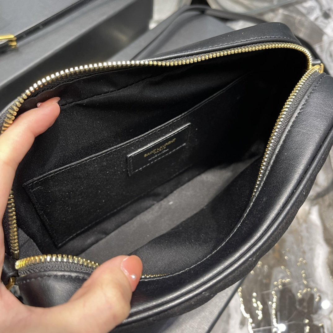 Saint Laurent Lou Camera Bag With Gold Hardware 23cm – product image 9