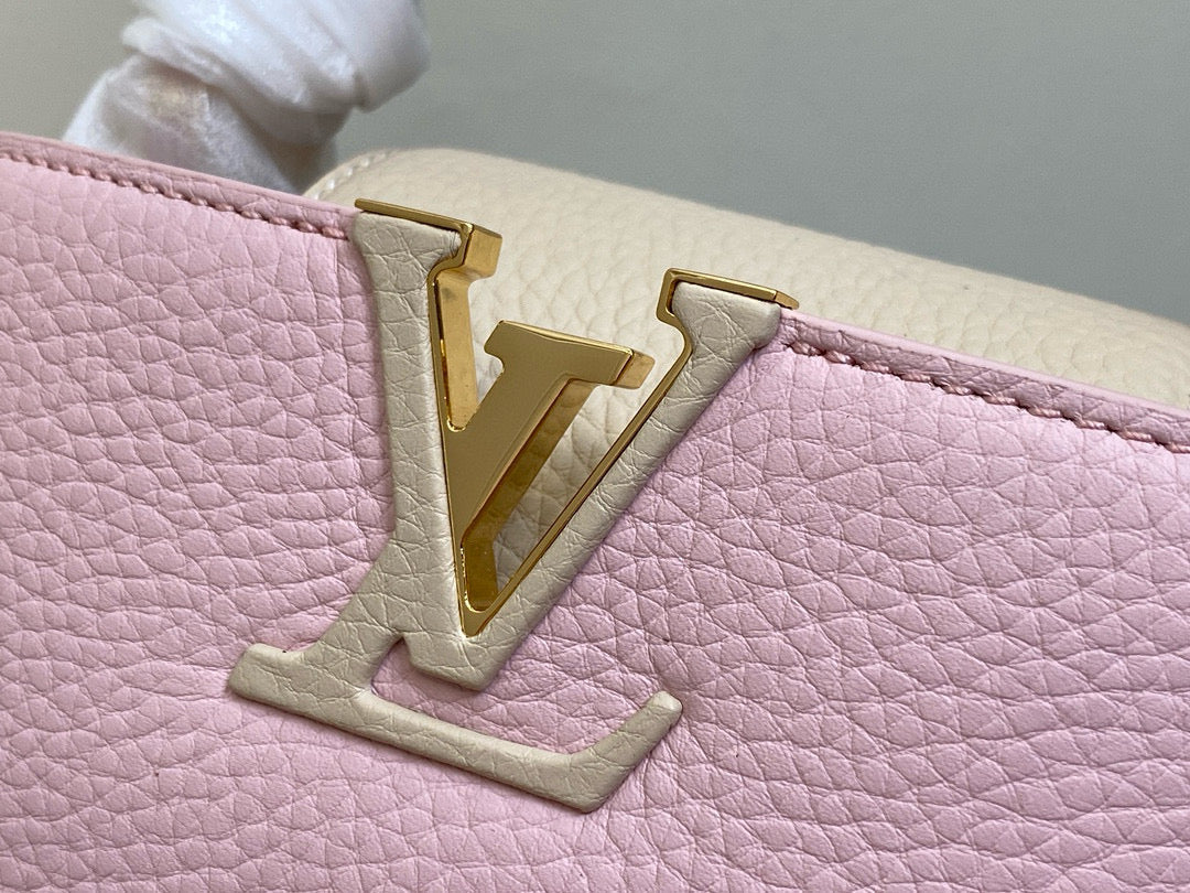 Capucines Mini 21 in Light Pink Taurillon Lovelock Gold Hardware