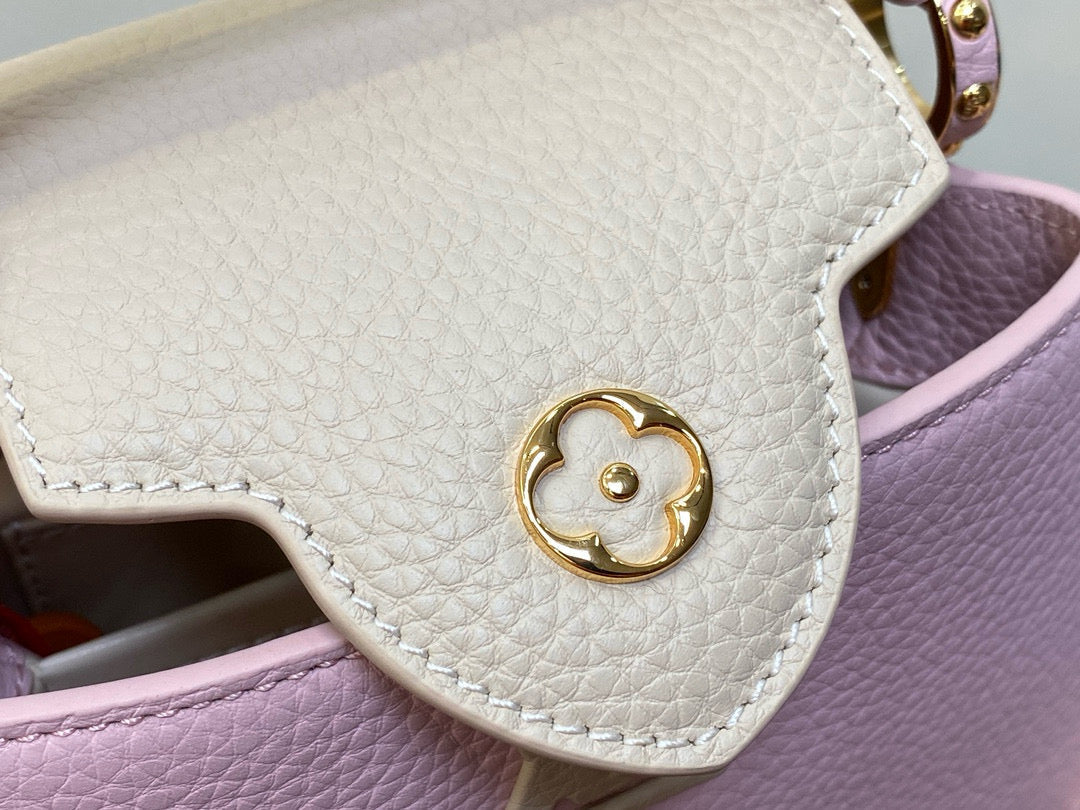 Capucines Mini 21 in Light Pink Taurillon Lovelock Gold Hardware