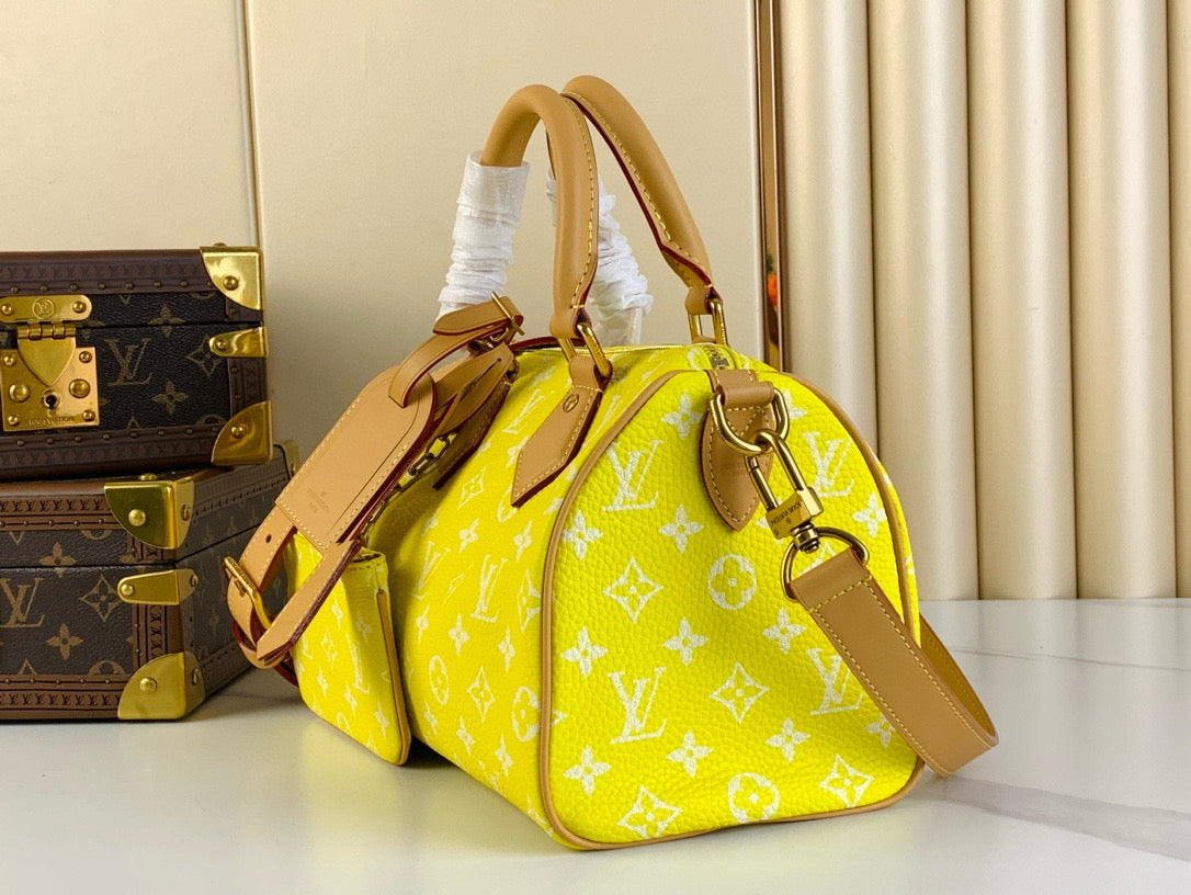 Speedy P9 Bandoulière 25 in Yellow Monogram Calfskin