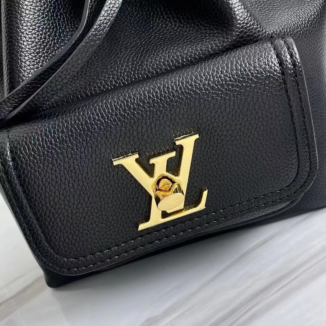 Louis Vuitton LockMe Bucket Bag 24cm Grained Calfskin Leather Spring/Summer Collection M57687 Black – product image 4