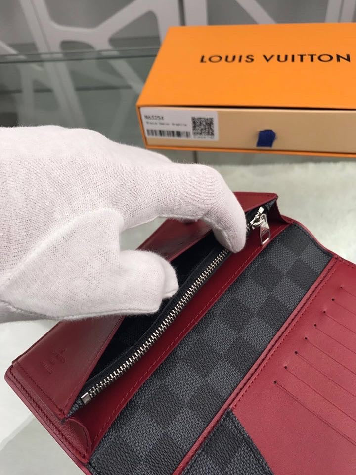 Louis Vuitton Portefeuille Brazza Long Wallet 20cm – product image 7