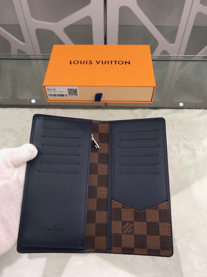 Louis Vuitton Portefeuille Brazza Long Wallet 20cm – product image 3
