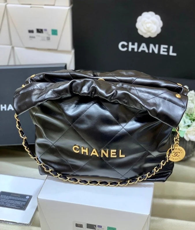 22 Large Handbag 41cm Black