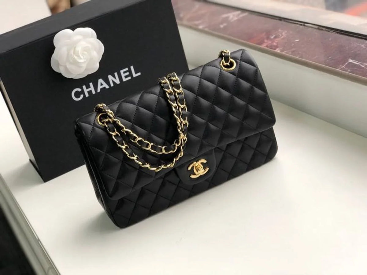 Cha Classic Flap Bag 25cm Gold Hardware Lambskin Leather Spring/Summer Collection Black