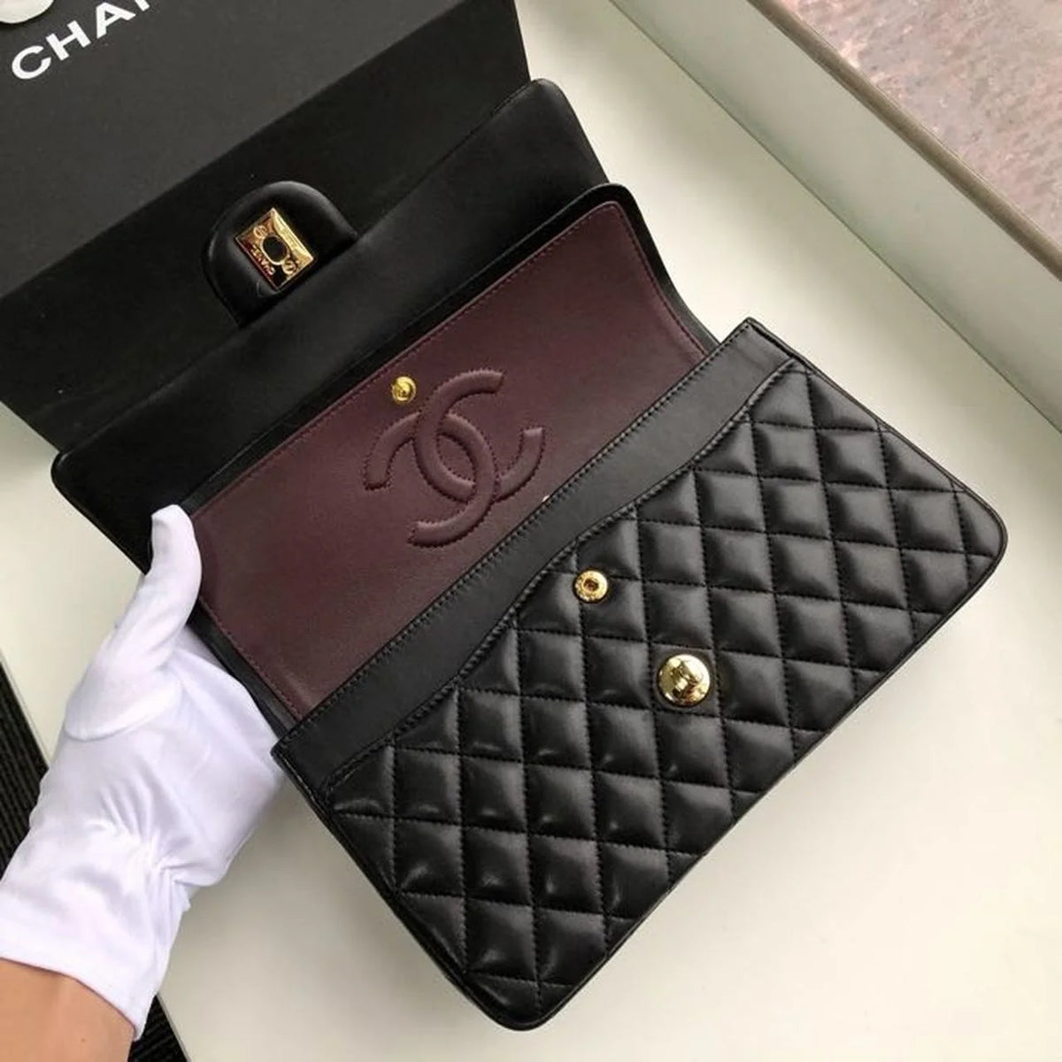 Cha Classic Flap Bag 25cm Gold Hardware Lambskin Leather Spring/Summer Collection Black