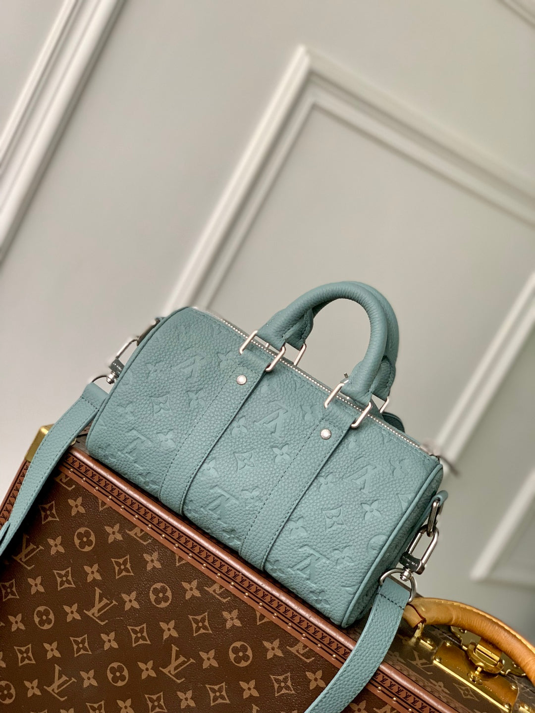 Keepall Bandoulière 25 Bag in Misty Lake Green Monogram Taurillon Calfskin