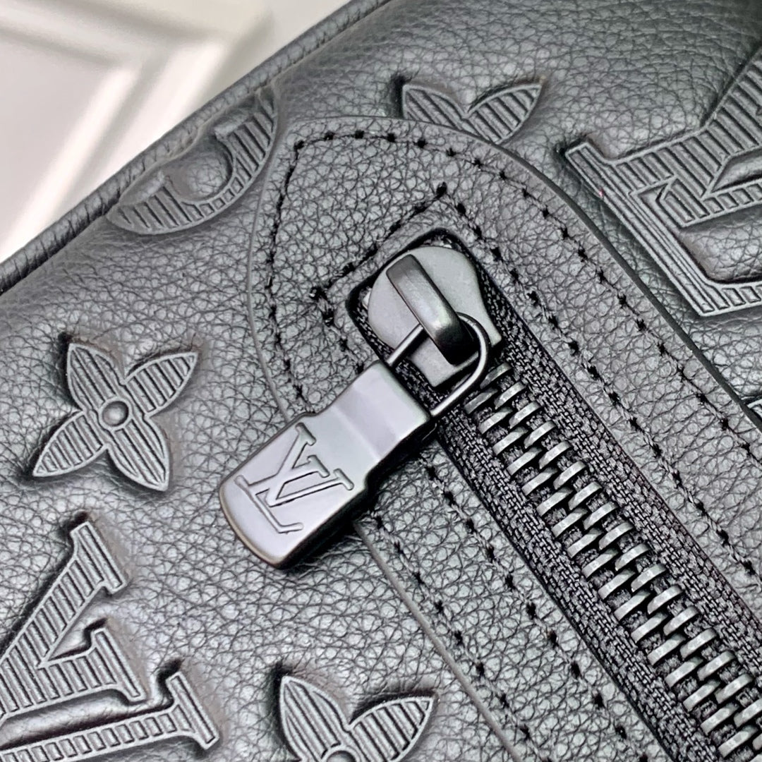 Pochette Kasai 24.5 in Black Monogram Shadow Calfskin