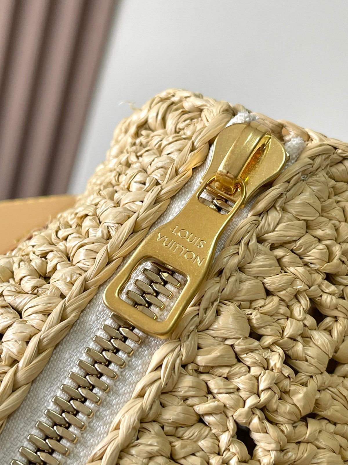 Keepall Bandoulière 25 in Beige Crocheted Raffia and Calfskin Trim